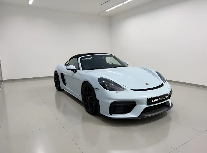 Porsche 718 Cayman GT4